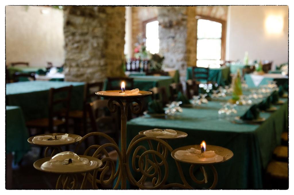 Agriturismo Sant'Agata Piana Degli Albanesi Luaran gambar