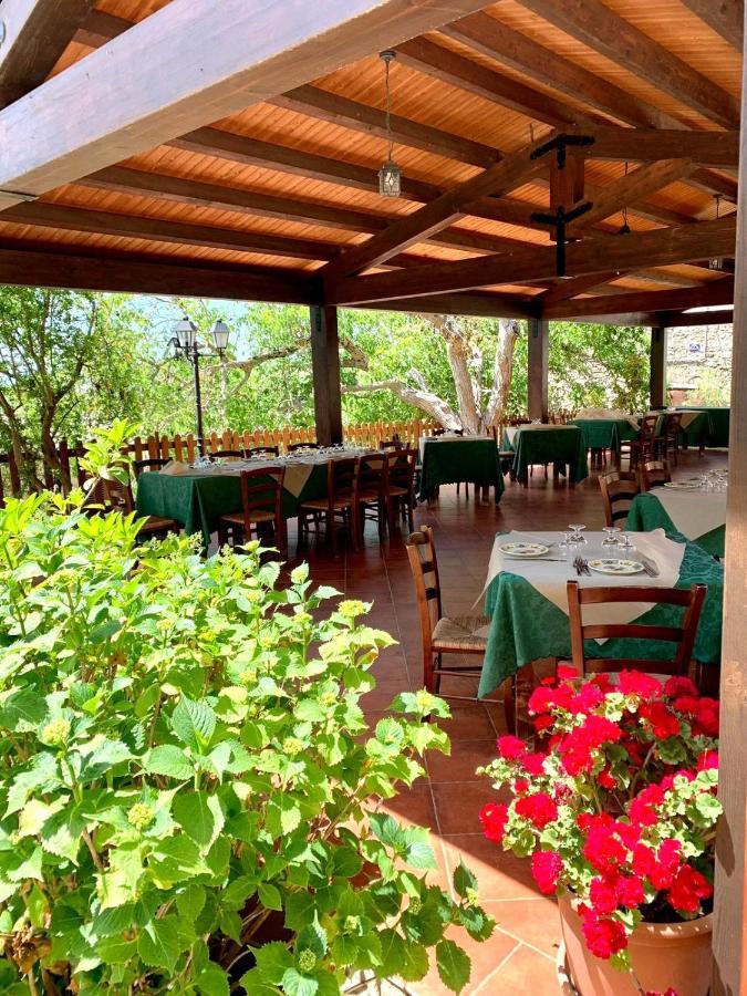 Agriturismo Sant'Agata Piana Degli Albanesi Luaran gambar