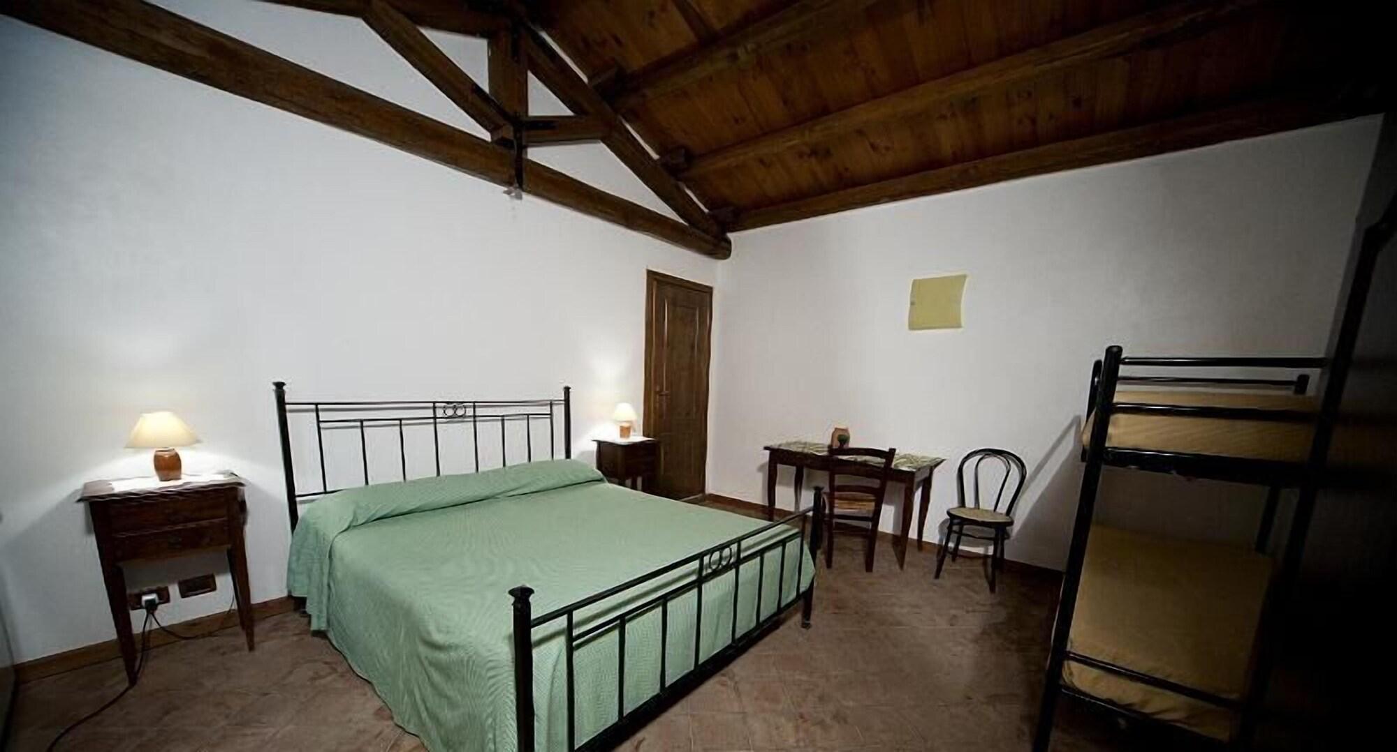 Agriturismo Sant'Agata Piana Degli Albanesi Luaran gambar
