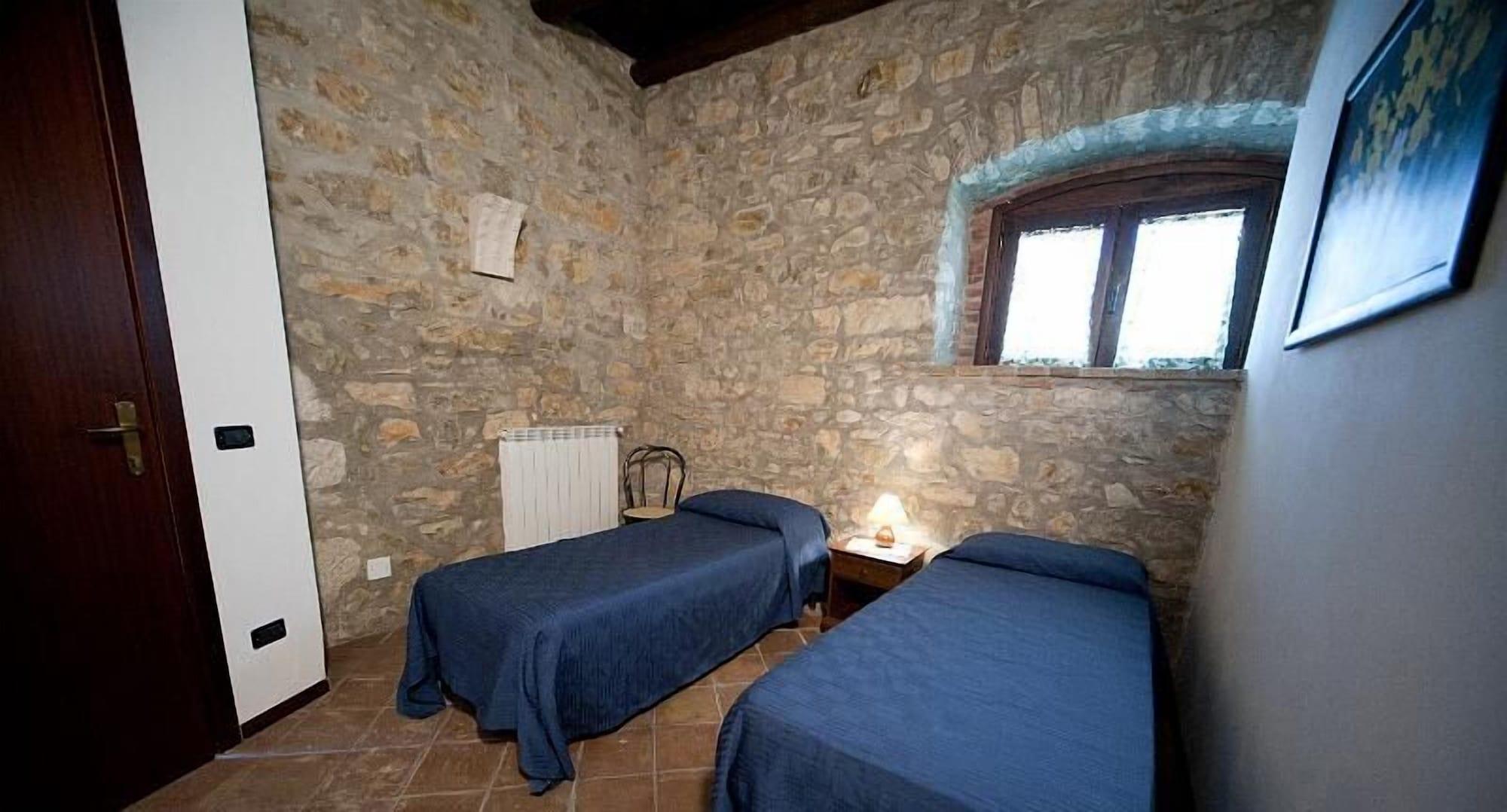 Agriturismo Sant'Agata Piana Degli Albanesi Luaran gambar