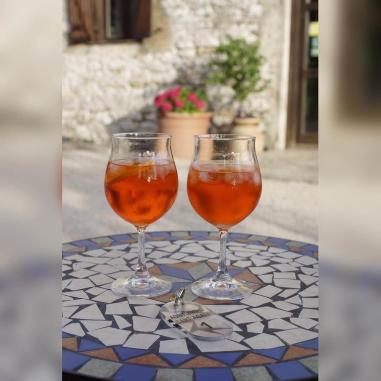 Agriturismo Sant'Agata Piana Degli Albanesi Luaran gambar